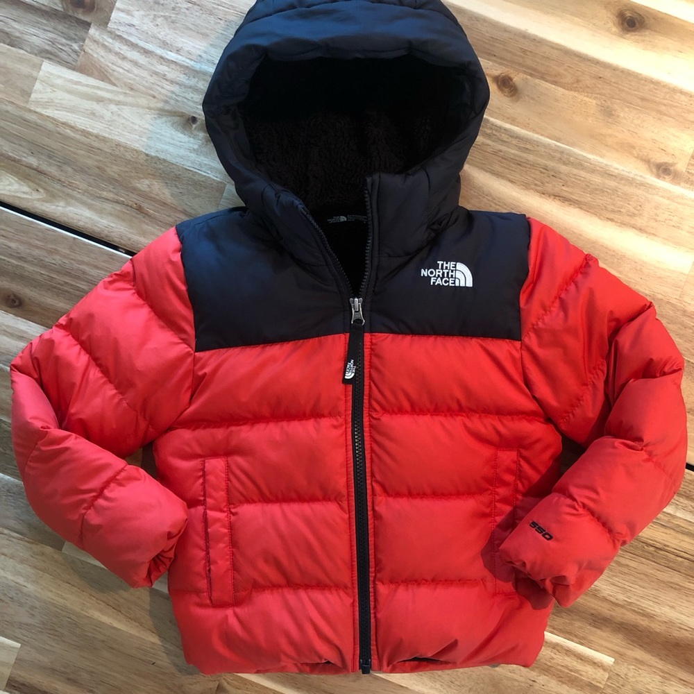 The Northface Boys Moondoggy Hoodie Puffer - Sz XS